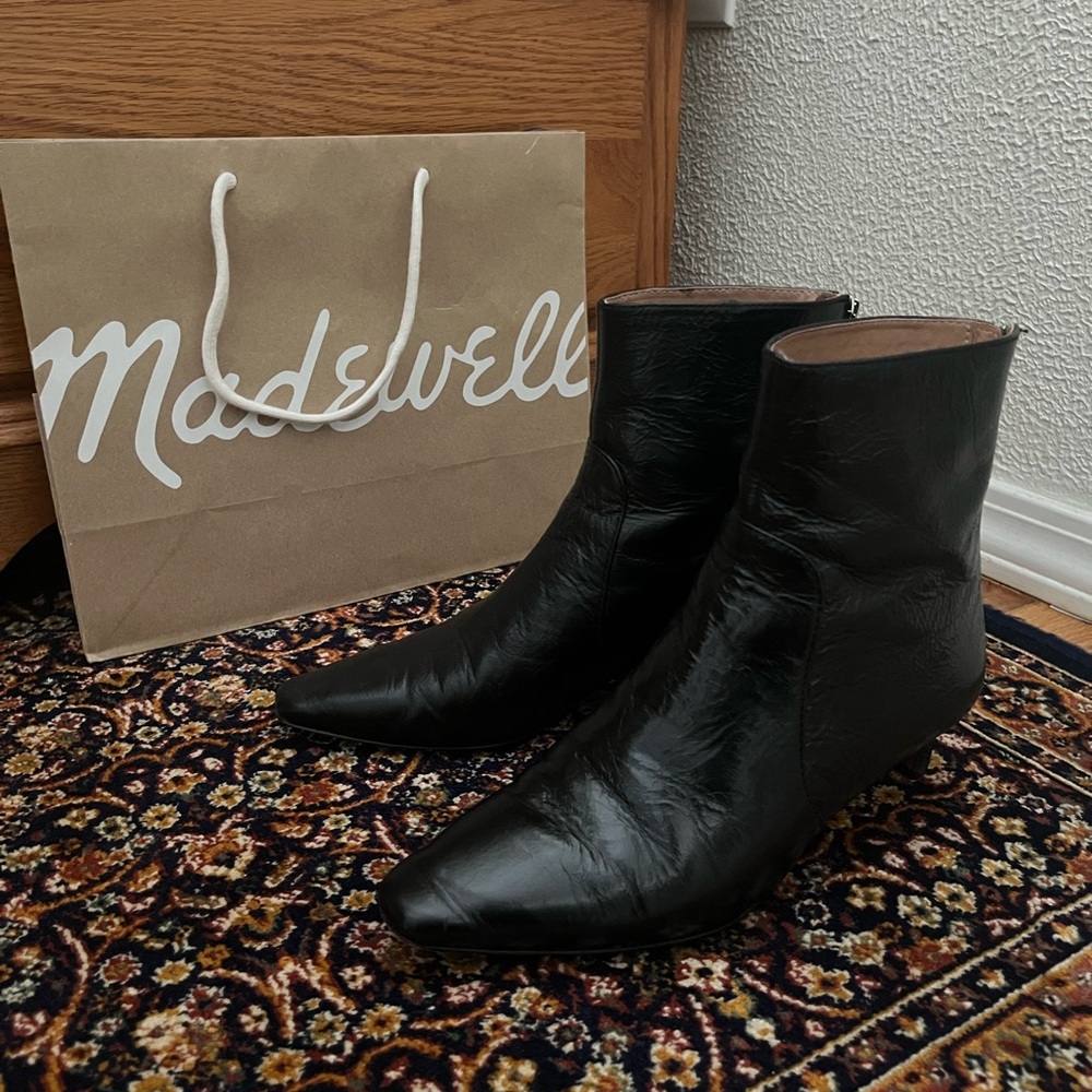 Madewell the dimes kitten heel crinkle leather